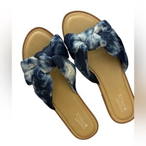 Market & Spruce Women’s Blue Tie Dye Knotted Sandals- Sz 7